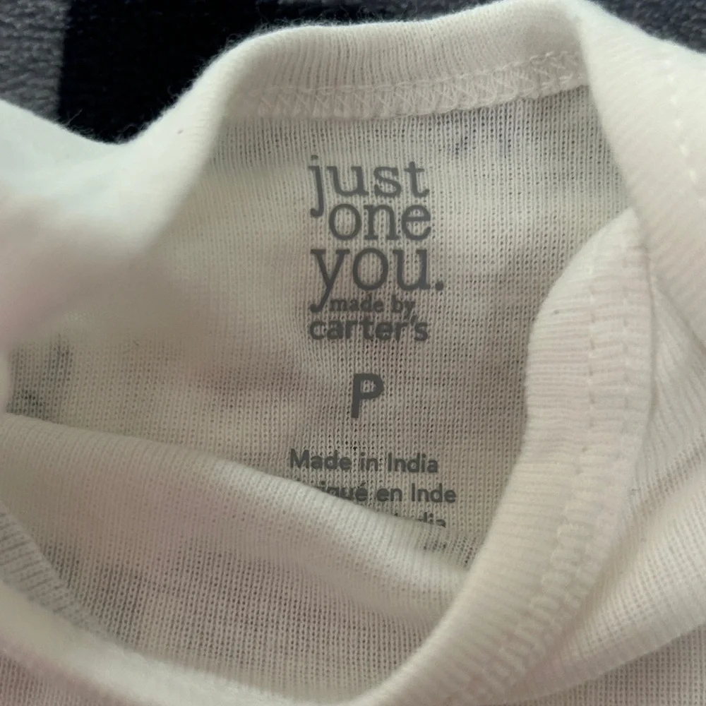 Carter’s PREEMIE | UNISEX |Adorable Rhino Print Baby Sack gown | New no tags.